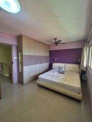 Blk 327 Jurong East Street 31 (Jurong East), HDB Executive #514779141